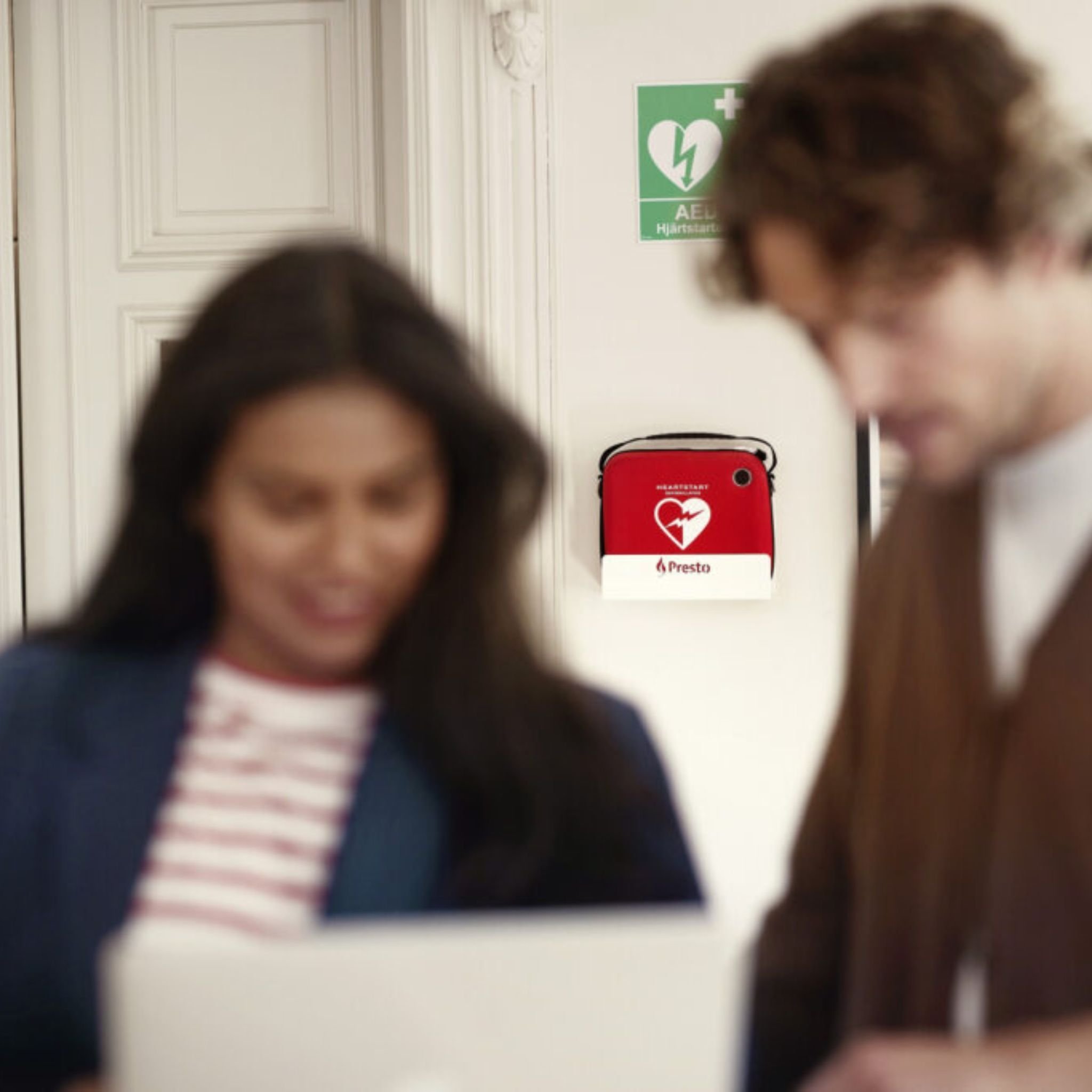 Sydäniskuri seinällä