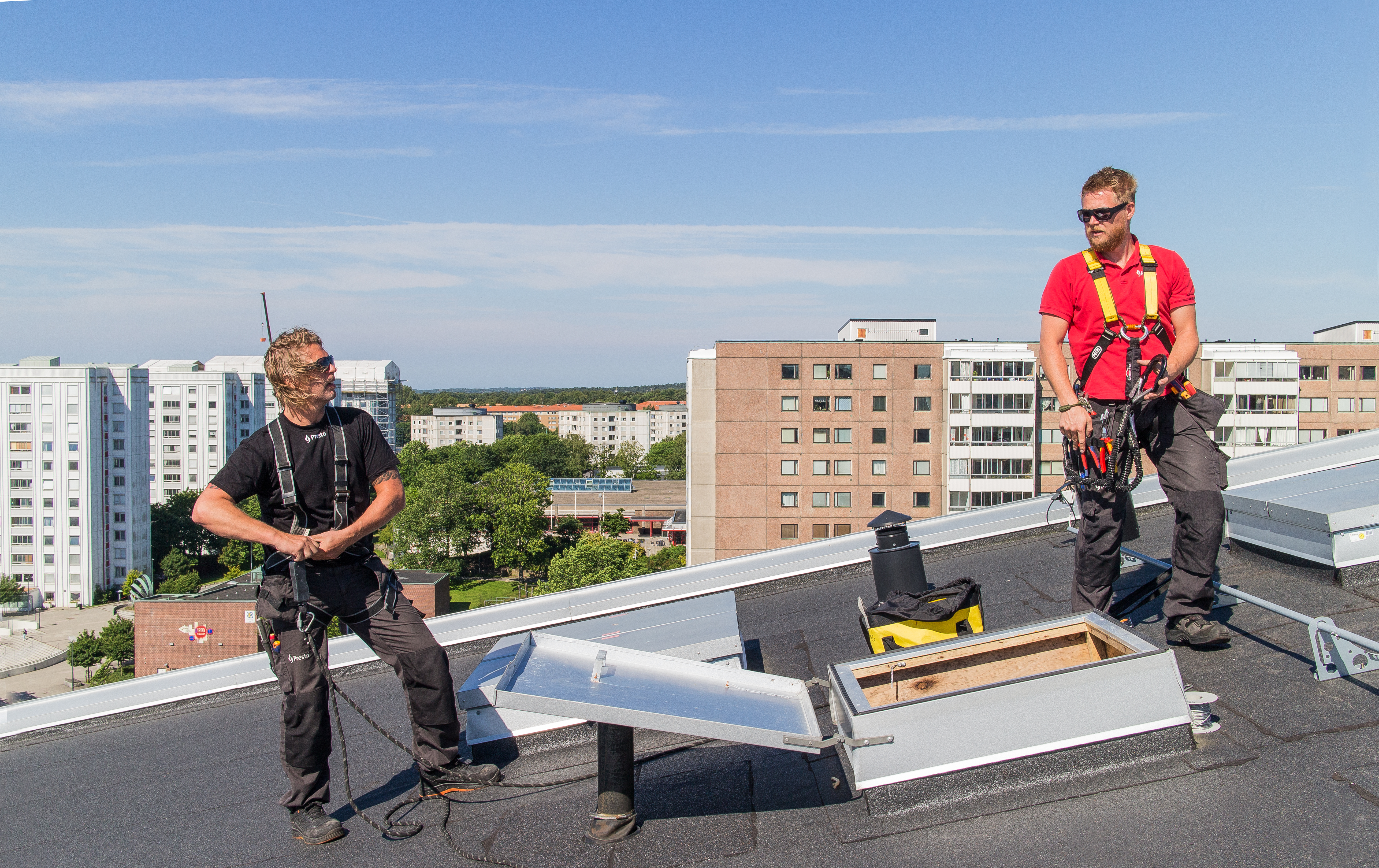 Savunpoistoluukkujen huolto Presto Palotuvallisuus